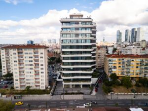Barbaros 48 – bulvardan bina ve zincirlikuyu