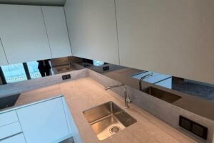 Nidapark İstinye Koru – mutfak evyesi ve tezgah detayi