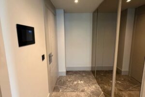 Nidapark İstinye Koru – giyinme koridoru